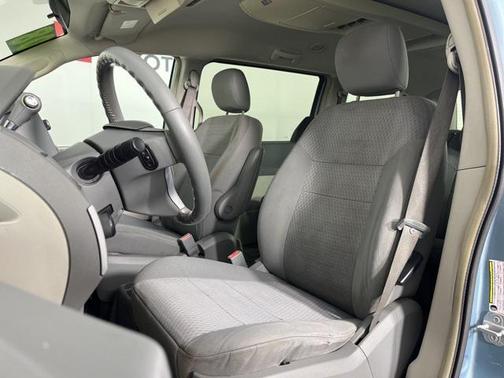 2008 Chrysler Town & Country Touring