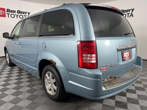2008 Chrysler Town & Country Touring