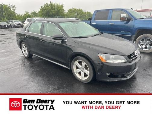 2012 Volkswagen Passat 2.5 SE