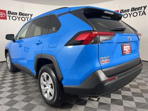 2019 Toyota RAV4 LE