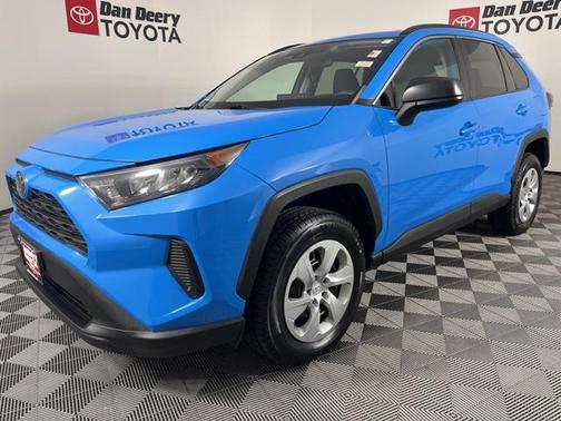 2019 Toyota RAV4 LE
