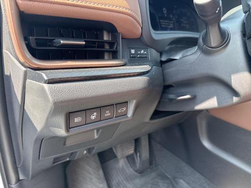 2025 Toyota Grand Highlander Hybrid Limited MAX