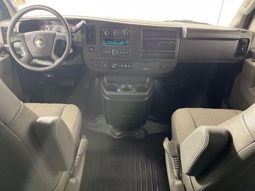 2024 Chevrolet Express 2500 RWD 2500 Regular Wheelbase WT