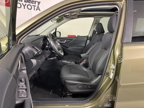 2024 Subaru Forester Premium