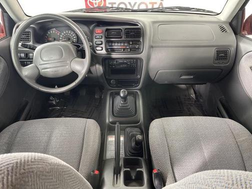 2000 Suzuki Grand Vitara JLX