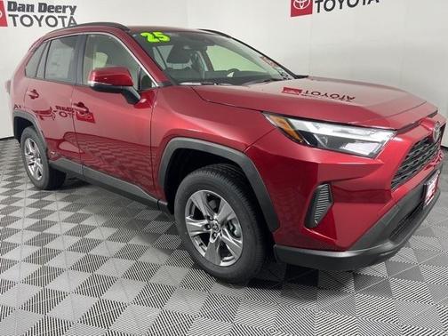 2025 Toyota RAV4 Hybrid XLE