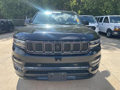 2024 Jeep Grand Wagoneer L Series II 4x4