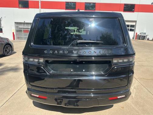 2024 Jeep Grand Wagoneer L Series II 4x4