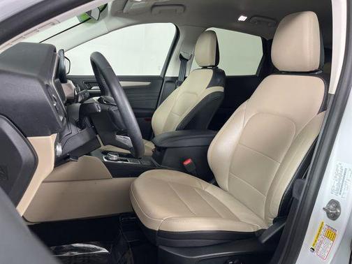 Oxford White 2022 Ford Escape SEL