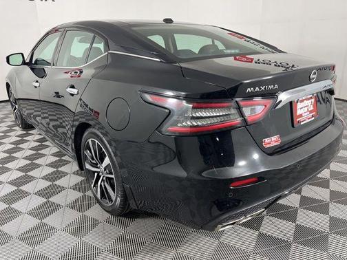 Super Black 2023 Nissan Maxima SL