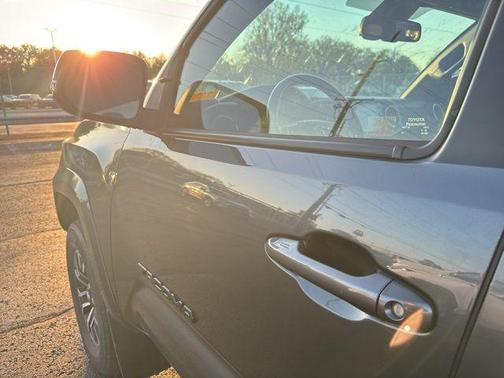 Magnetic Gray Metallic 2021 Toyota Tacoma TRD Sport