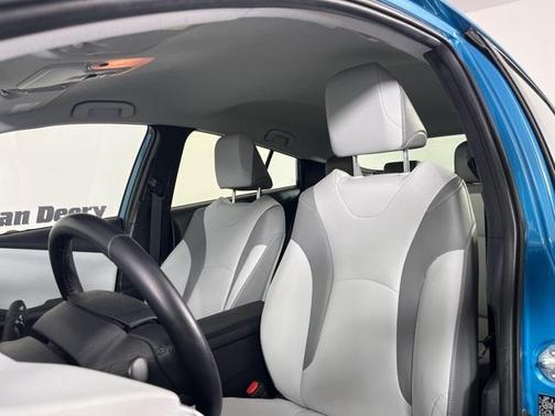 2021 Toyota Prius Prime Limited