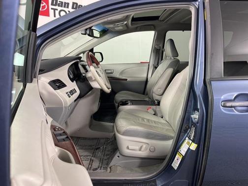 2014 Toyota Sienna Limited