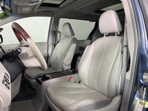2014 Toyota Sienna Limited