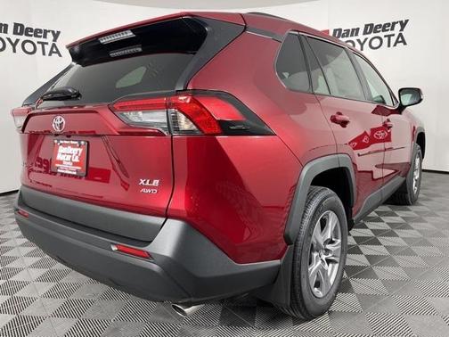 2025 Toyota RAV4 XLE