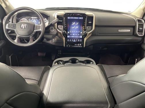 2024 RAM 2500 Laramie Crew Cab 4x4 6'4' Box
