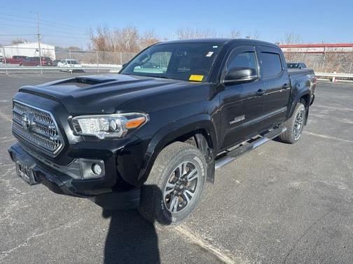2016 Toyota Tacoma TRD Sport