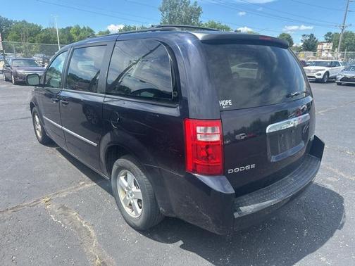 2010 Dodge Grand Caravan SXT