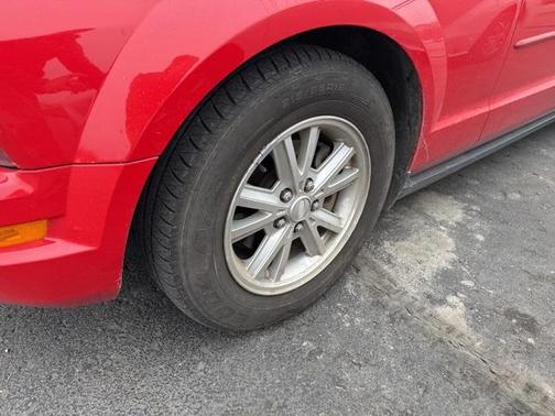 2007 Ford Mustang Premium