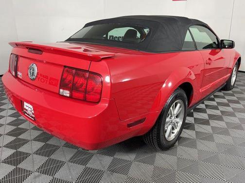 2007 Ford Mustang Premium