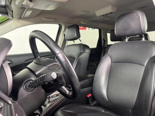 2018 Dodge Journey Crossroad