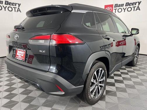 2025 Toyota Corolla Cross XLE