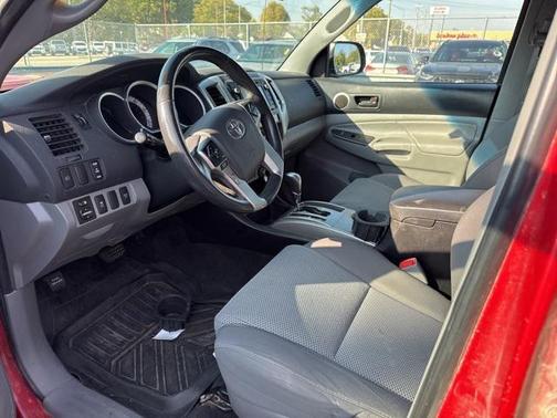 2015 Toyota Tacoma Base