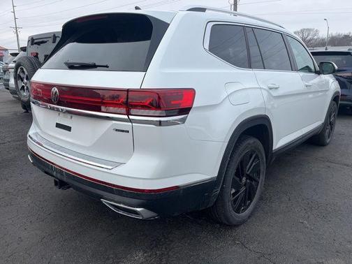 2024 Volkswagen Atlas 2.0T SEL