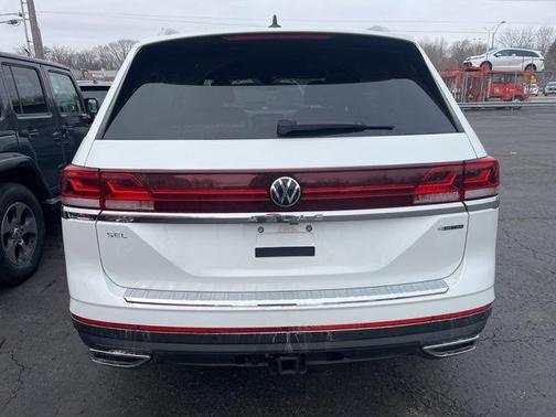 2024 Volkswagen Atlas 2.0T SEL
