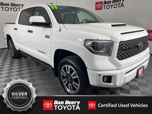 Super White 2019 Toyota Tundra SR5