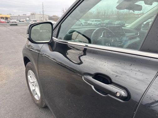 2023 Toyota Highlander Hybrid LE