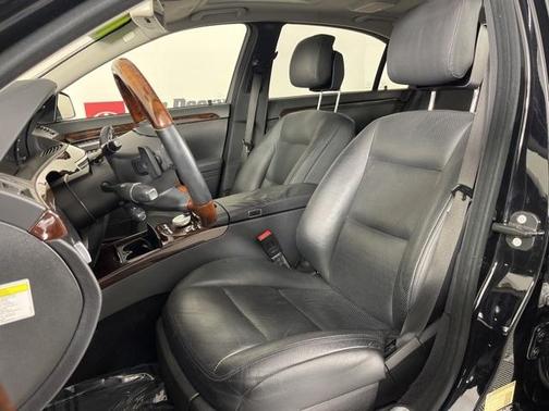 2010 Mercedes-Benz S-Class S 550 4MATIC