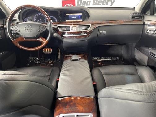 2010 Mercedes-Benz S-Class S 550 4MATIC