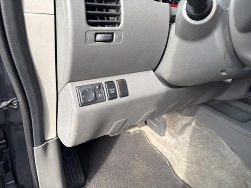 2012 Nissan Frontier SV