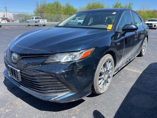 Aqua 2018 Toyota Camry Hybrid LE