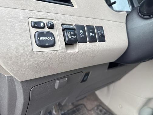 2011 Toyota Sienna Limited