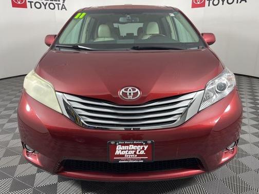 2011 Toyota Sienna Limited