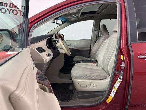2011 Toyota Sienna Limited