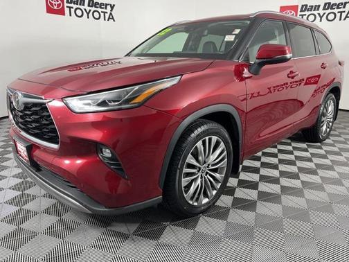 2022 Toyota Highlander Platinum