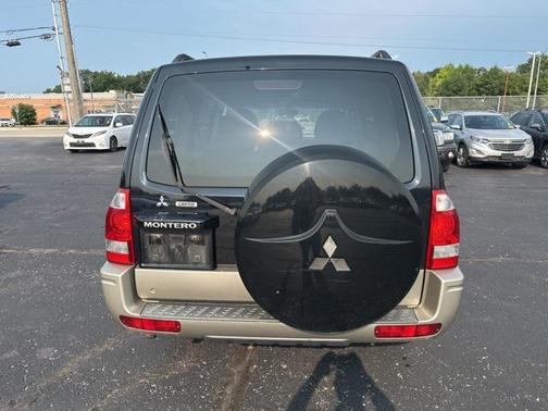 2006 Mitsubishi Montero Limited