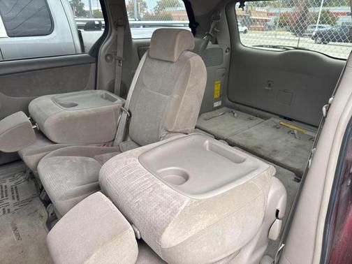 2008 Toyota Sienna LE