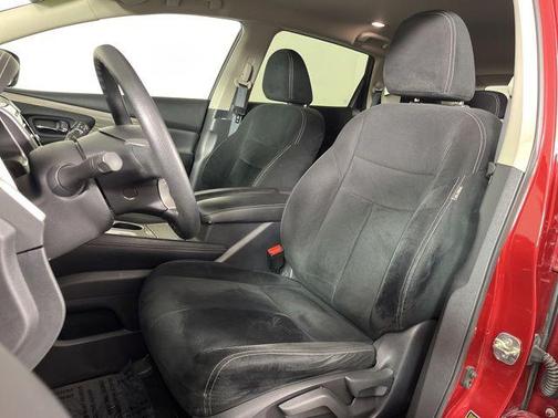 Cayenne Red Metallic 2017 Nissan Murano S
