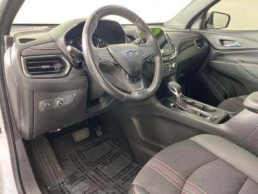 2022 Chevrolet Equinox FWD RS