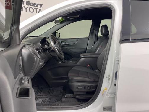 2022 Chevrolet Equinox FWD RS