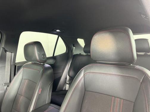 2022 Chevrolet Equinox FWD RS