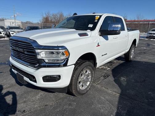 2024 RAM 2500 Laramie Crew Cab 4x4 6'4' Box