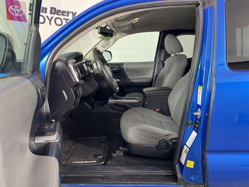 2016 Toyota Tacoma SR5