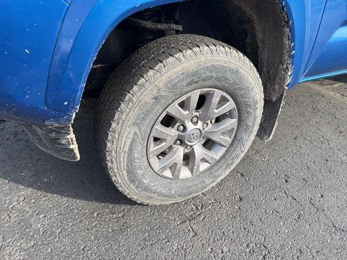 2016 Toyota Tacoma SR5