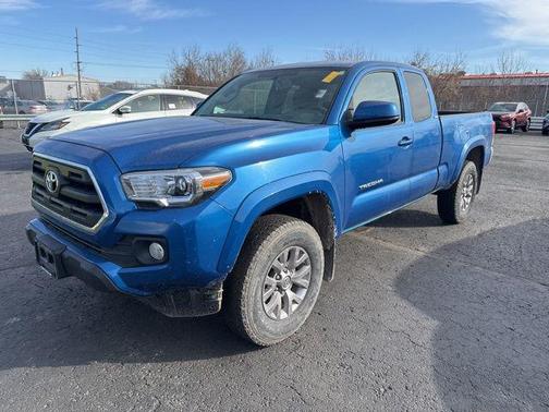 2016 Toyota Tacoma SR5