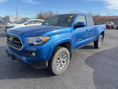 2016 Toyota Tacoma SR5